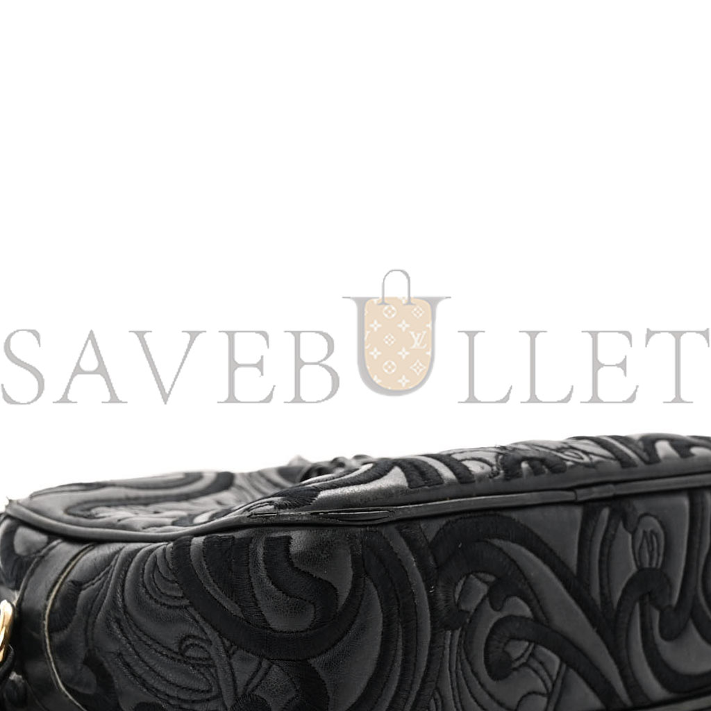 VERSACE NAPPA EMBROIDERED BAROQUE PALAZZO CAMERA BAG BLACK (21*15*6cm) VERSACE NAPPA EMBROIDERED BAROQUE PALAZZO CAMERA BAG BLACK (21*15*6cm)