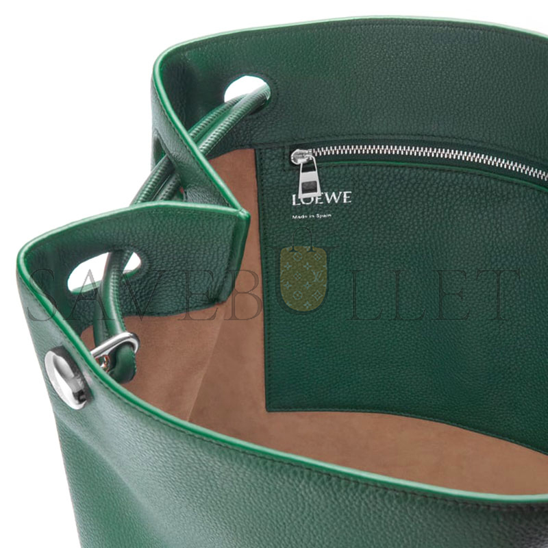 LOEWE PEBBLE HOBO IN SUPPLE GRAINED CALFSKIN BANBPTMX01 (27.5*40*11.5cm)