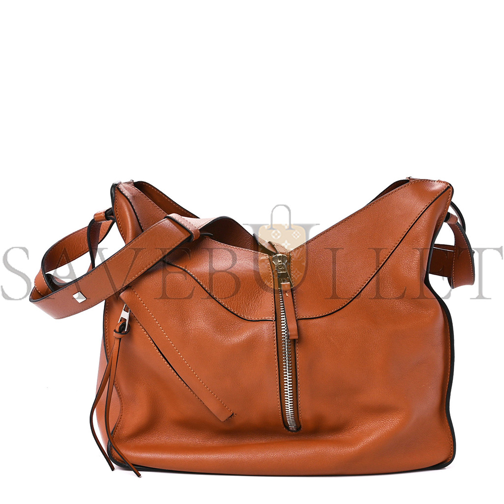 LOEWE CALFSKIN MEDIUM HAMMOCK SHOULDER BAG TAN (34*28*17cm)